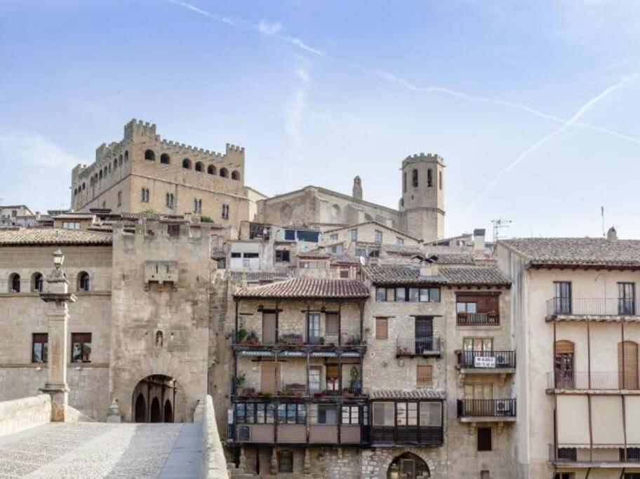 Casa Nemesio, Enclave Y Vistas Excepcionales Apartamento Valderrobres Exterior foto
